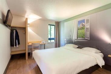 B&b Hotel Chambery La Cassine