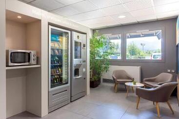 B&b Hotel Chambery La Cassine