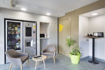 B&B Hotel Lyon St Priest