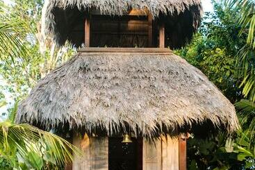 هتل Blue Osa Beach Resort & Spa