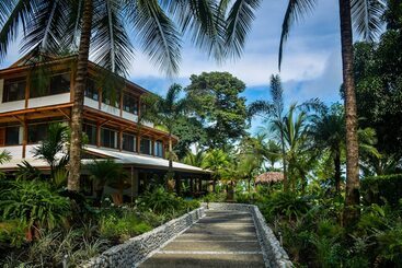 هتل Blue Osa Beach Resort & Spa