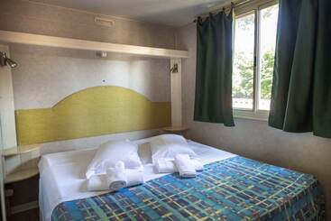 هتل Hu Firenze Certosa Camping In Town
