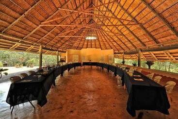 هتل Musangano Lodge