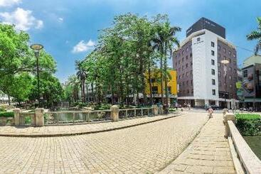 هتل Shin Yuan Park