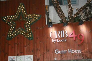 پانسیون Crib 49 Guesthouse Foreigner Only
