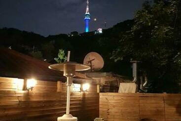 ペンション Crib 49 Guesthouse   Foreigner Only