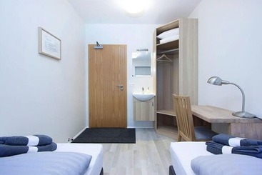 پانسیون Kef Guesthouse By Keflavik Airport
