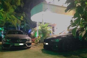 پانسیون Nooit Gedacht Holiday Resort Unawatuna