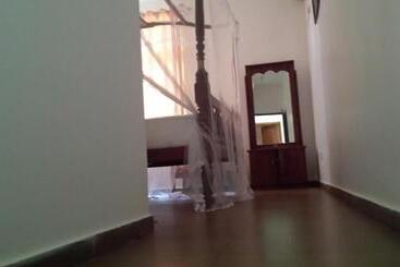 پانسیون Nooit Gedacht Holiday Resort Unawatuna