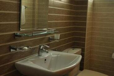 پانسیون Nooit Gedacht Holiday Resort Unawatuna