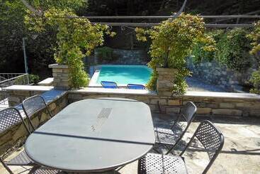 Residence Giglio Comer See