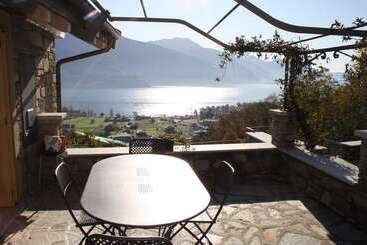 Residence Giglio Comer See