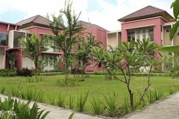 Aerotel Mandalika Praya