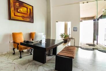هتل Casabella Art/boutique