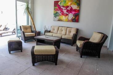 هتل Casabella Art/boutique