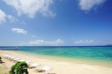 Fusaki Beach Resort Hotel & Villas