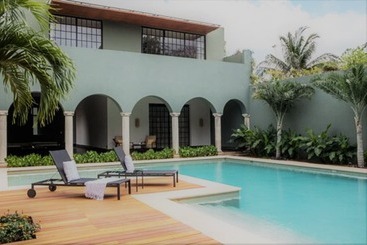 هتل Antelar Casa Destino