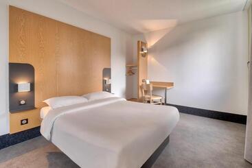 B&b Hotel Bayonne Tarnos
