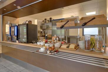 B&b Hotel Bayonne Tarnos