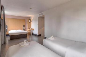 B&b Hotel Bayonne Tarnos