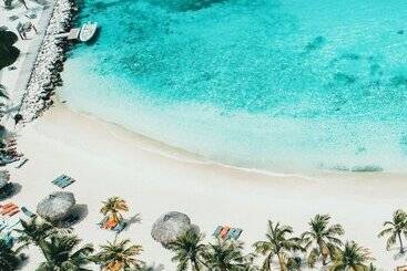 هتل Blue Bay Lodges