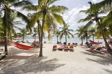 هتل Blue Bay Lodges