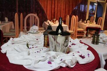 هتل Complexe Touristique Sidi Salem
