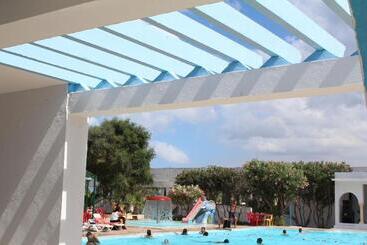 هتل Complexe Touristique Sidi Salem