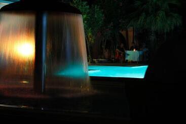 هتل Complexe Touristique Sidi Salem