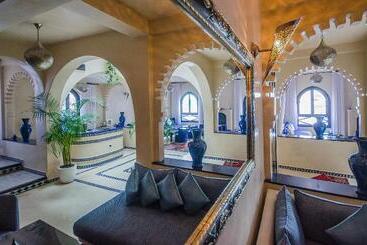 酒店 Lina Ryad & Spa