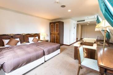 هتل Livemax Resort Karuizawa