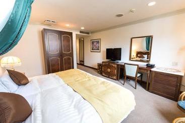 هتل Livemax Resort Karuizawa