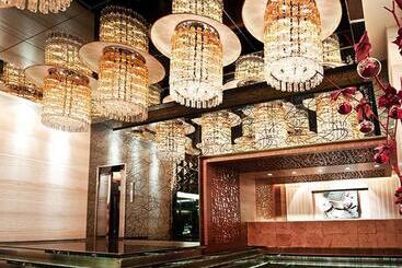Royal Group Hotel Chun Shan Branch