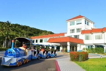 هتل Uni Resortkenting
