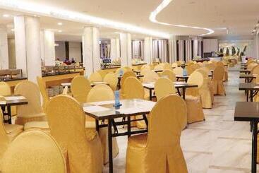 هتل Uni Resortkenting