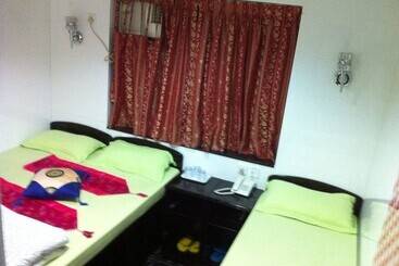 Marrigold Hostel