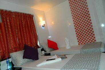Marrigold Hostel