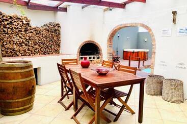 پانسیون Abington Manor Fish Hoek Guesthouse