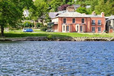 پانسیون Glenridding House