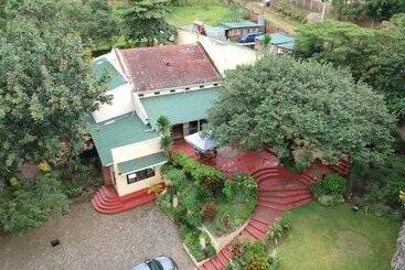 پانسیون Villa 33