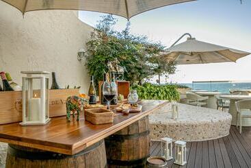 استراحتگاه Sol Beach Yangyang