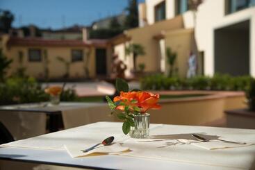 تختخواب و صبحانه Myforte Relais De Charme & Spa