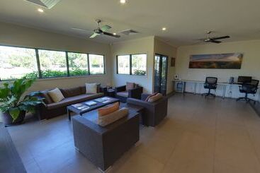 Freshwater East Kimberley Apartments