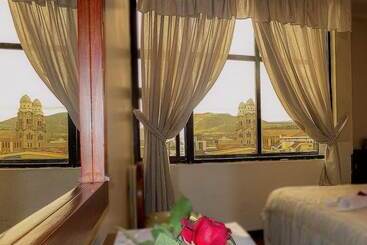 مسافرخانه Master's Suite