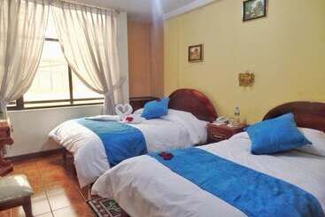 مسافرخانه Master's Suite