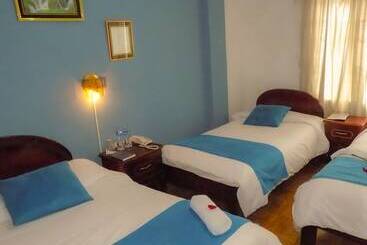 مسافرخانه Master's Suite