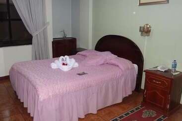 مسافرخانه Master's Suite