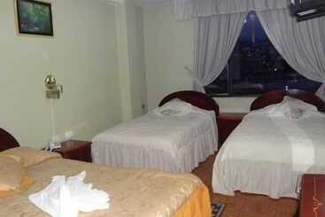 مسافرخانه Master's Suite