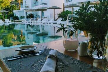Caesars Gardens Hotel & Spa   Adults Only