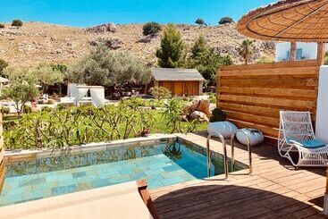 Caesars Gardens Hotel & Spa   Adults Only